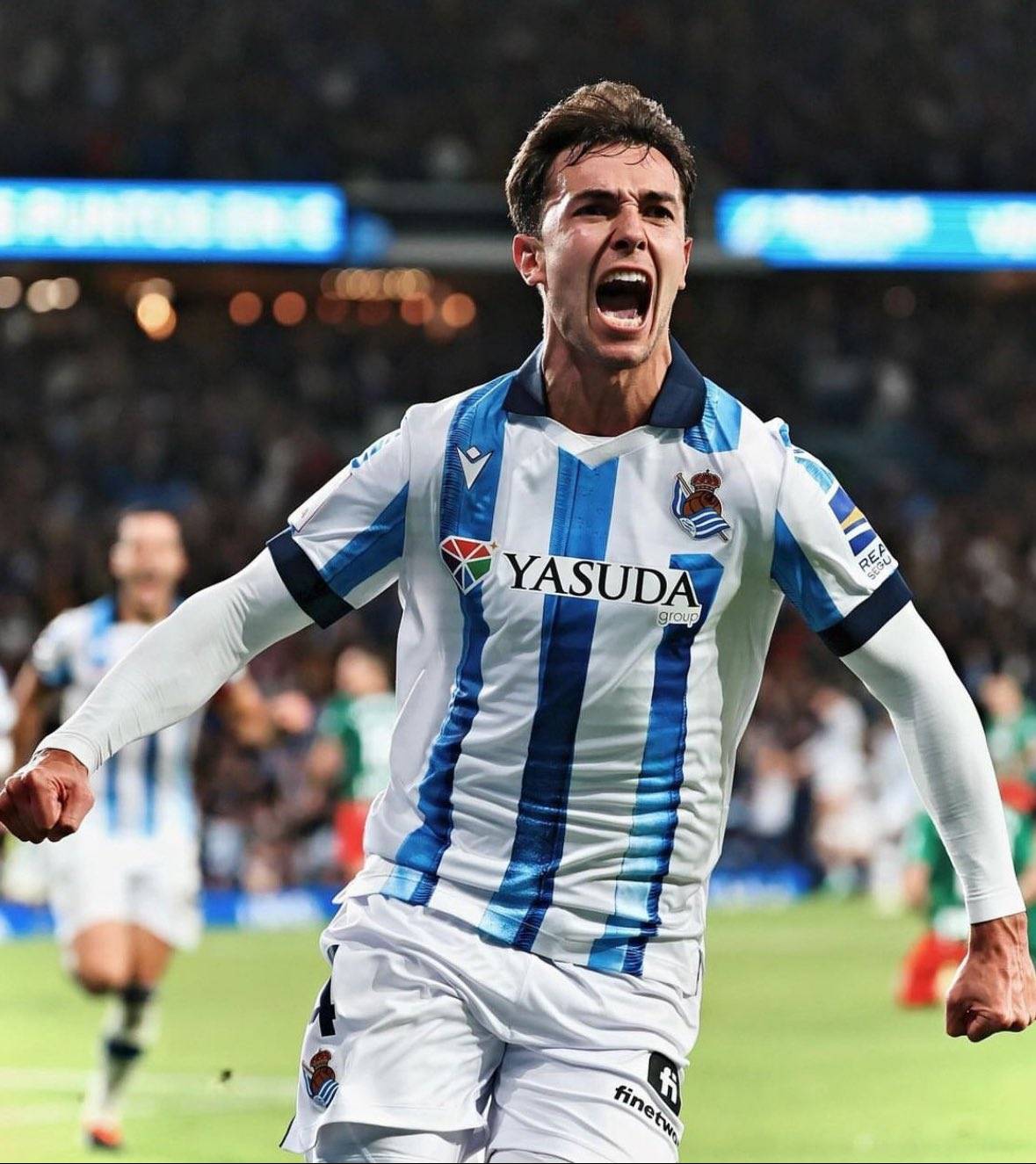 爱游戏电竞窗口期利物浦防线松动今晨萨克拉门托国王备战欧联，连对手都承认：冲刺阶段皇家社会调整名单以备欧超杯的简单介绍